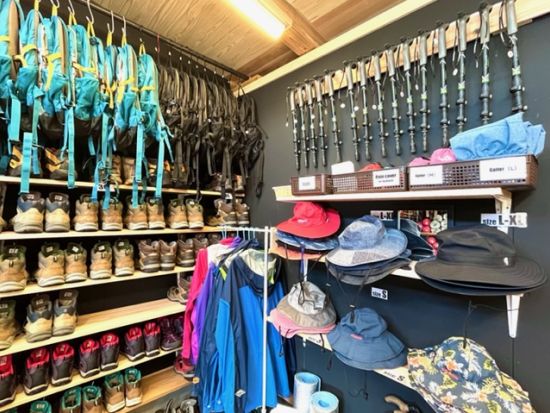 登山アイテムレンタル基本セット（ザック・レインウェア・登山シューズ） 店頭にて試着OK！＜空港前店＞　by レンタルの山下