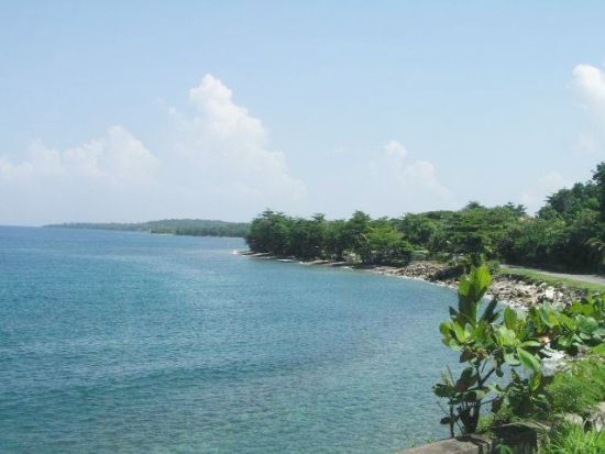 カリブ海で海水浴♪マルーン博物館とポートアントニオツアー＜日本語ガイド／オーチョリオス発＞