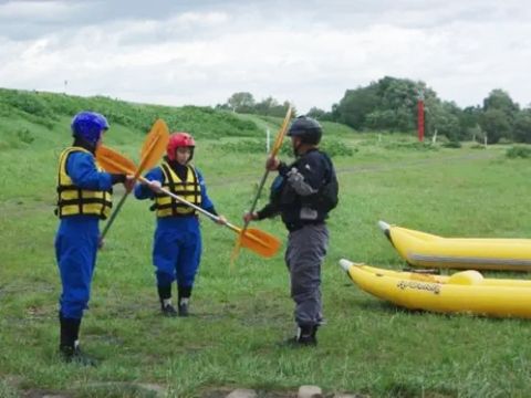 空知川ダッキーカヌー 2人乗りカヌーでゆったり川下り  安全性の高いカヌーで初心者も大歓迎！＜4～11月／市内送迎可／富良野市＞byレジャーガイド 遊び屋 