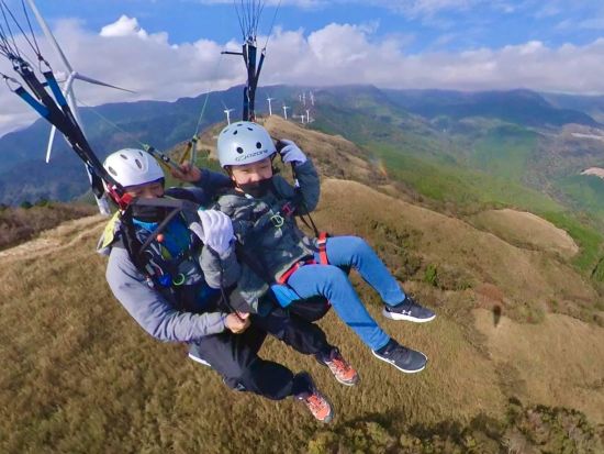 パラグライダー タンデムフライト体験　伊豆の大空をフライトで満喫！＜選べる開始時間＞