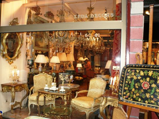 ガイド・アシスタント貸切観光　美術館巡り・ショッピング・蚤の市にも！＜公共交通機関利用／1-6名／4-8時間／日本語ガイドorアシスタント＞