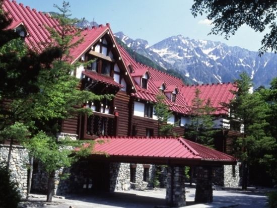 松本発 上高地日帰りバスツアー ベストシーズンに行く！上高地帝国ホテルでフランス料理の昼食付き＜6～10月／1日／他にも選べる 安曇野・大町 発着＞