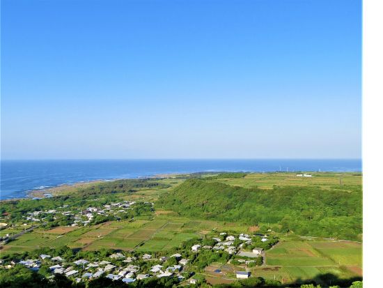 喜界島の絶景と歴史を巡る観光ツアー 源氏・平家と琉球の伝承を辿る 喜界島認定エコツアーガイドがご案内＜島内送迎付き／半日＞