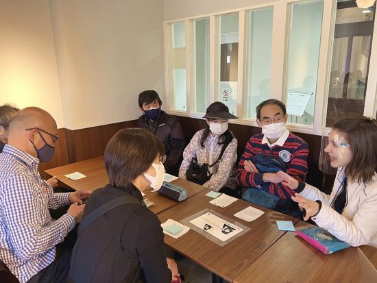 「広島の過去を歴史から自分ごとに」被爆者の記憶をつなぐ 平和記念公園を巡るVR体験ツアー＜1.5時間／広島市＞