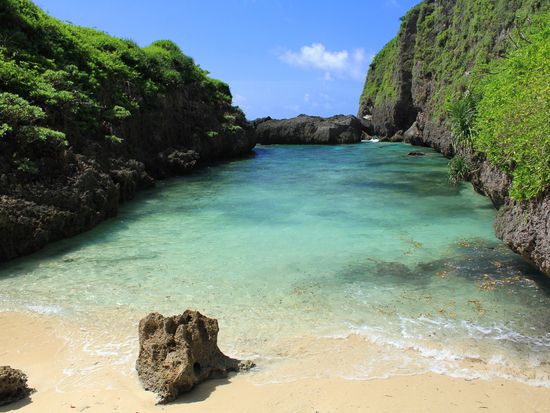 Miyakojima_Takokoenshitabeach_pixta_22031863_XL