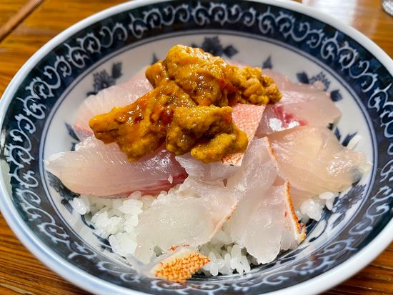 ウニ 69818B43-F44D-4DE8-97A2-E868649E86DF