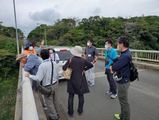 長寿と子宝の島 集落散歩ツアー 地元の方と交流し里の魅力を発見 ＜環境保全への貢献活動付き／半日＞ by NPO法人徳之島虹の会