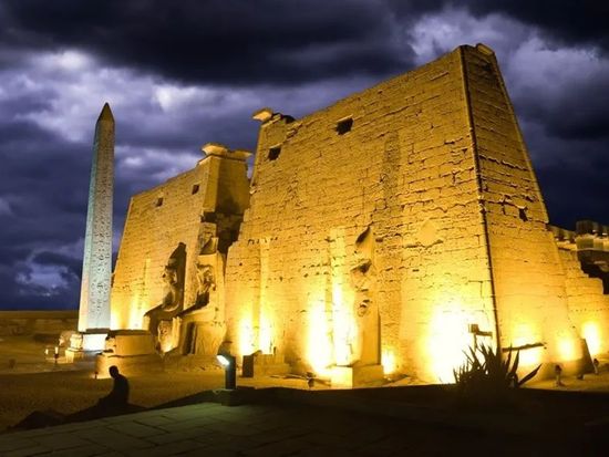 Luxor_20170323003617_728140432_3324_0