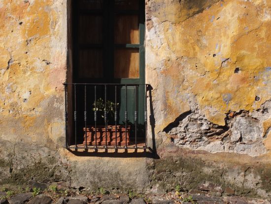 ウルグアイの世界遺産 コロニア・デル・サクラメント 日帰り貸切ツアー＜英語ガイド／専用車／ブエノスアイレス発＞