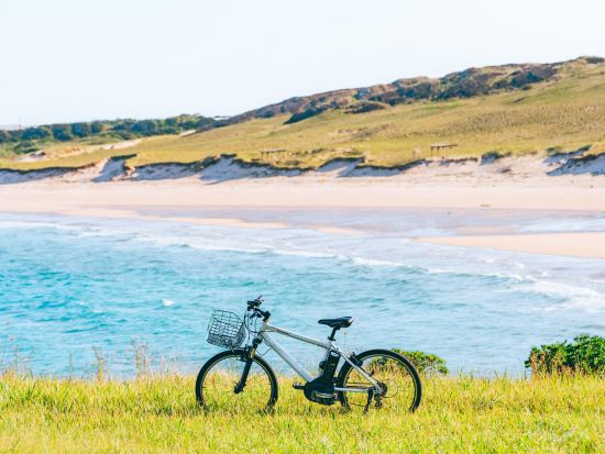 レンタサイクル 電動アシスト付き自転車「うくちゃり」でマイペースに宇久島を観光！＜宇久島＞ by 宇久町観光協会