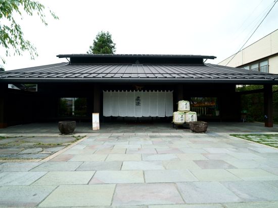 諏訪五蔵めぐり！貸切タクシーによる送迎なので試飲後も安心＜1時間／選べる出発時間／貸切／諏訪市発＞