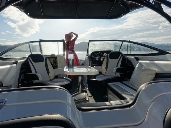 湖遊アトラクション　ウォータードライビング！自然が織りなすコースをジェットボートが縦横無人に駆けめぐる＜選べる3コース／浜名湖＞