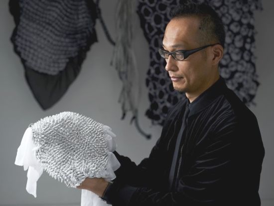 シルク生地で特別絞り染め体験 繊細かつ豪華な京都の伝統絞り「京鹿の子絞」＜2時間／京都市中京区＞by 京都絞美京