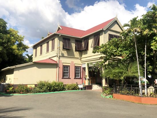 キングストン・ボブマーリーの軌跡ツアー ＜日本語ガイド／キングストン発 or モンテゴベイ発 or オーチョリオス発＞