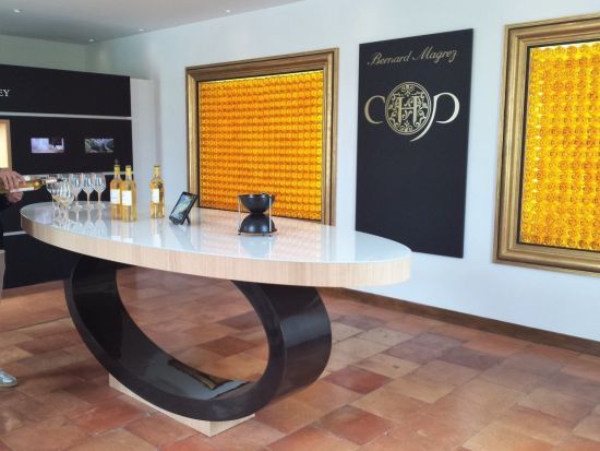 ボルドー格付けシャトー3軒訪問　ソーテルヌ・サンテミリオン・ポムロールワインツアー　9時間コース ＜試飲付き／日本語ドライバーガイド／ボルドー市内ホテル送迎可＞