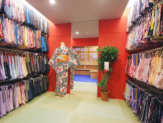 着物・浴衣レンタルプラン ＜清水寺まで徒歩3分／東山区＞by レンタル着物四季さくら