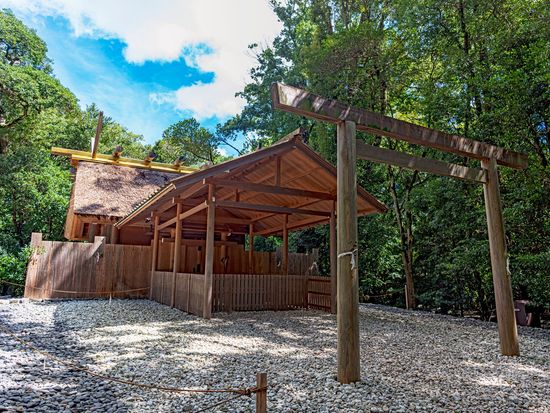 Japan_Mie_月夜見宮_pixta_71047077_M