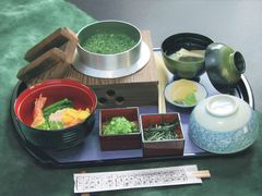 ⑦碾茶釜