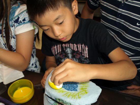 サンゴ染め体験 沖縄ではここだけ！自分だけのアイテムを作ろう＜那覇市＞