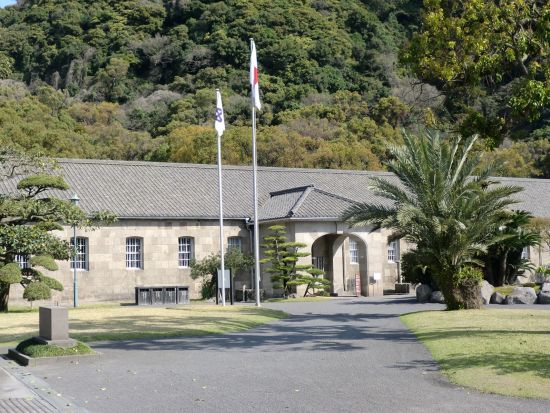 鹿児島市内発着貸切観光タクシー　定番観光スポット巡り　仙厳園＋石橋記念公園＋西郷隆盛銅像＋城山展望台などへご案内＜3～3.5時間／市内ホテル・鹿児島中央駅発着＞