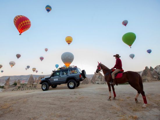 世界遺産カッパドキア　乗馬サファリ　大地を駆け抜ける絶景ツアー＜選べる出発時間／約1～2時間／英語／カッパドキア発＞＊前日まで予約受付中