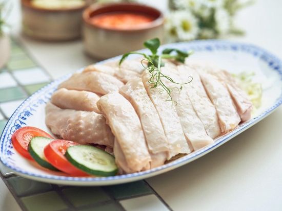 チャターボックス「Chatterbox」 食事券&事前予約サービス  チキンライス発祥の有名店　ヒルトン・シンガポール・オーチャードホテルで味わう贅沢な一皿！