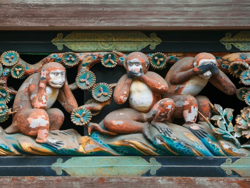 Japan_Tochigi_Nikko Toshogu Shrine_Monkeys_shutterstock_391350055