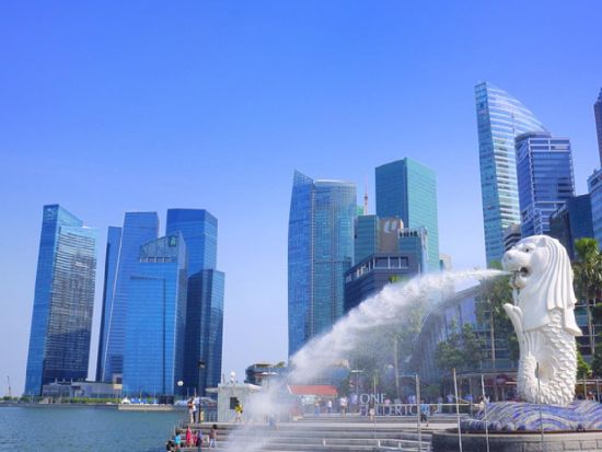 シンガポール半日観光ツアー マーライオン＋3つの民族文化地区　チャイナタウン＆アラブストリート＆リトルインディア　＜午後／日本語ガイド＞