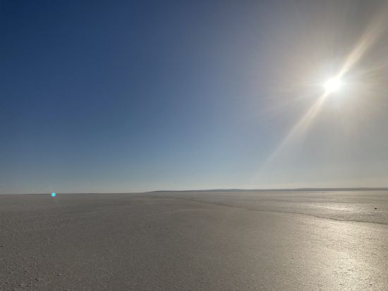 カッパドキア＆トゥズ湖1日観光　幻想的な塩湖 トゥズ湖＋ピジョンバレー＜貸切／昼食付／日本語ガイド／カッパドキア発＞