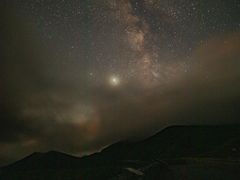 pixta_69619336_M