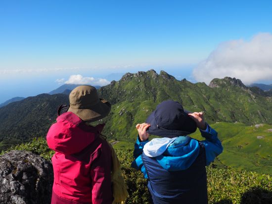 宮之浦岳日帰りトレッキングツアー　山頂からの景色や数々の高山植物を楽しもう　＜宮之浦から平内エリア送迎可＞ by 屋久島ガイド　山好き