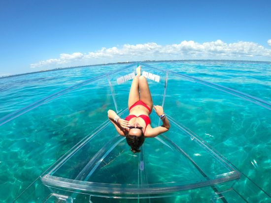 100%の透明ボートで360度のカリビアンブルーへ！カンクンの大自然が広がる自然保護区『ニチュプテ・ラグーン』から始まるカリブ海ボートツアー＜英語ガイド／3便＞