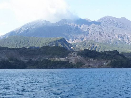 霧島錦江湾クルーズ　桜島東回りコース　新島上陸＆観光付き！＜午前・午後／2時間 or 2時間40分／霧島市＞