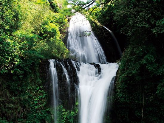 慈恩の滝（じおん）２