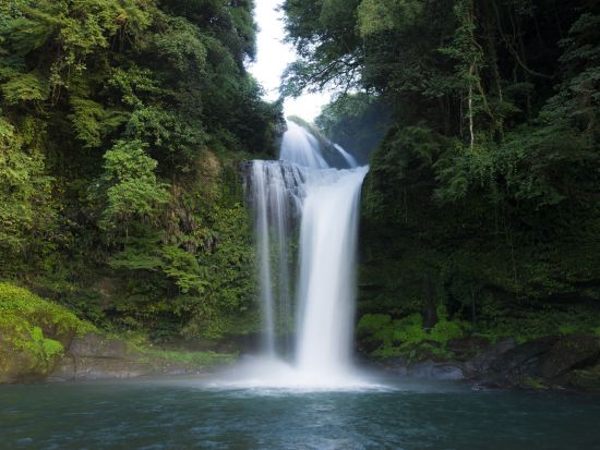 別府市内発着貸切観光タクシー　別府滝めぐり！慈恩の滝＋福貴野の滝＋東椎屋の滝などご希望の場所へご案内＜最大9名／6時間＞