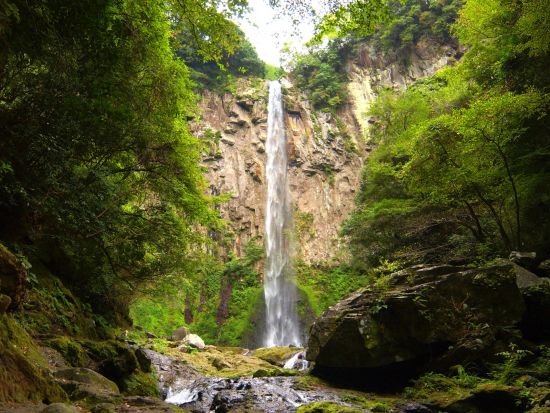 別府市内発着貸切観光タクシー　別府滝めぐり！慈恩の滝＋福貴野の滝＋東椎屋の滝などご希望の場所へご案内＜最大9名／6時間＞