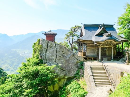 貸切観光タクシー　山形、上山市内発着俳聖が名句を詠んだ、天空の古刹「山寺」と呼ばれている宝珠山立石寺や天童市内将棋駒製作実演を鑑賞＜通年／5時間＞