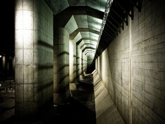 Housuiro_首都圏外郭放水路_pixta_916863_M