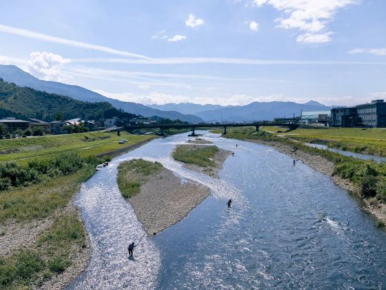 六日町を知り尽くした地元ガイドがご案内！雪国を五感で楽しむまちぶら散歩 日本酒試飲・漬物試食・お土産付き＜毎週月・金曜催行／六日町駅発着可／南魚沼＞ 