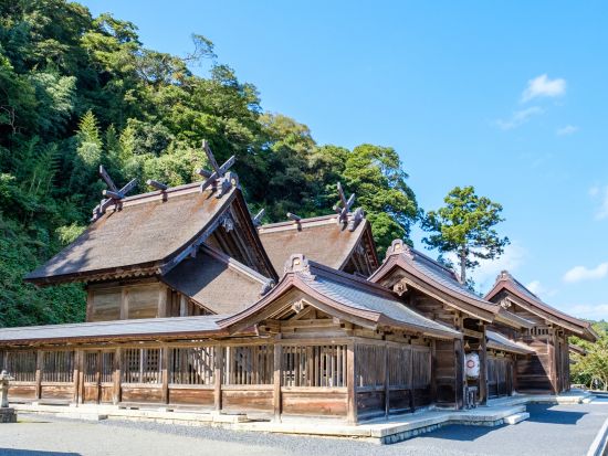 神話ナビゲーターがご案内 日本神話の舞台 イザナギ・イザナミをめぐる出雲ツアー＜松江発着/1泊2日/貸切ジャンボタクシー移動＞