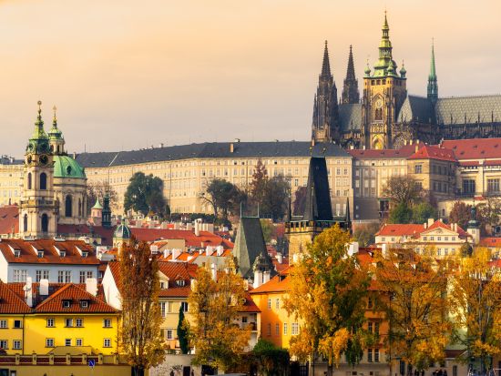 日本語ガイドと6時間でめぐる プラハ市内観光ツアー＜貸切／日本語／プラハ発＞