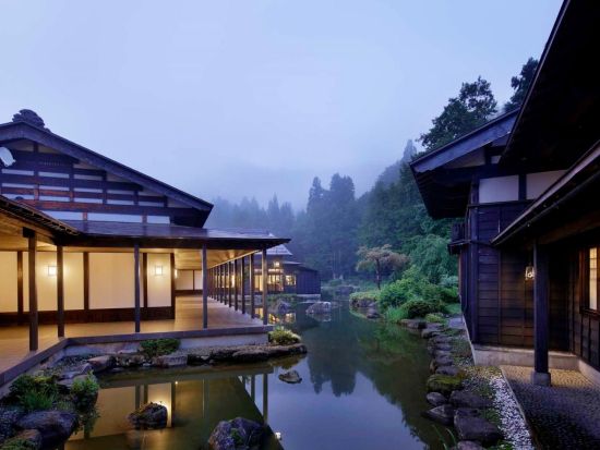 雪国を感じる古民家ホテル「ryugon」限定ドミトリールーム1泊2日とお手伝い体験 客室清掃やお皿洗いを手伝ってお得に宿泊＜素泊まり／ラウンジサービス付＞