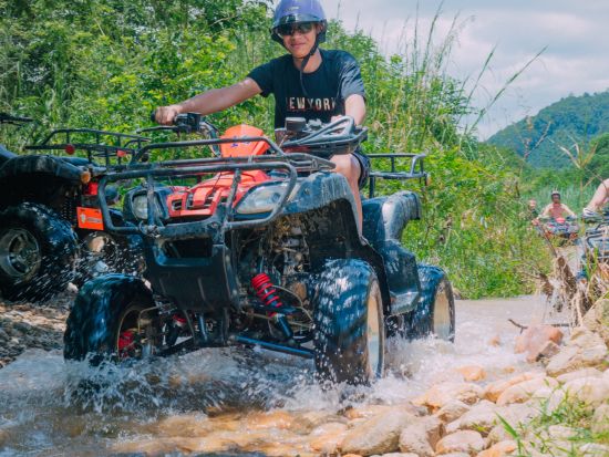 ラフティング（セルフパドル体験可）＋本格オフロードATV体験60分＆ジップライン５ステーション＜終日／英語ガイド／トンパリワット自然保護区内＞