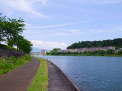 Japan_Shiga_Setagawa_Gururisanpomiti