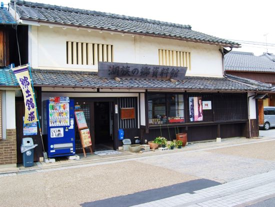 堅田まちあるきツアー 地元のボランティアガイドがご案内！湖族の郷・堅田の歴史や文化を感じる  老舗和菓子屋のお土産付き ＜2時間30分／約4.2km／大津市＞