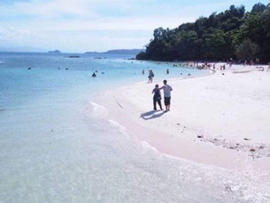 アイランドトリップツアー　コタキナバルの沖合いに浮かぶ美しい島へ行こう！＜日本語ガイド／午前／お弁当付き／コタキナバル発＞