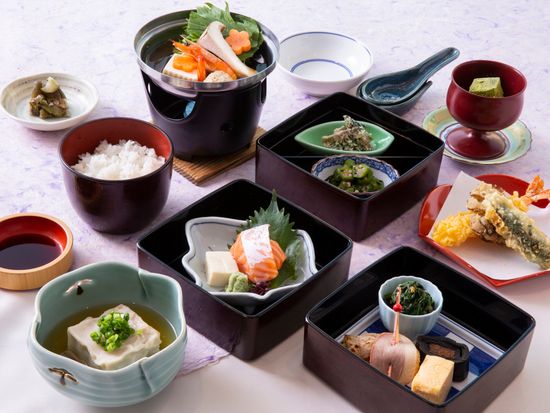 JD しょうざん「懐石風京料理」