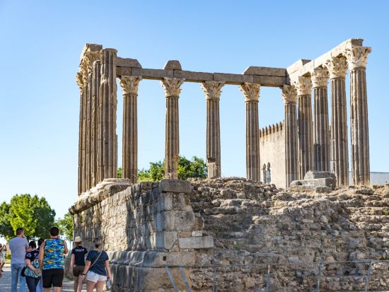 世界遺産 エヴォラ歴史地区＆ワイン試飲　日帰り観光ツアー ＜英語ガイド／リスボン発＞by Cityrama