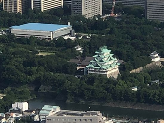 ヘリコプター遊覧　名古屋の街並みを見渡す空中散歩！時間に合わせて選べる4コース　ヘリコプター格納庫見学付き＜10～40分／貸切／名古屋市＞