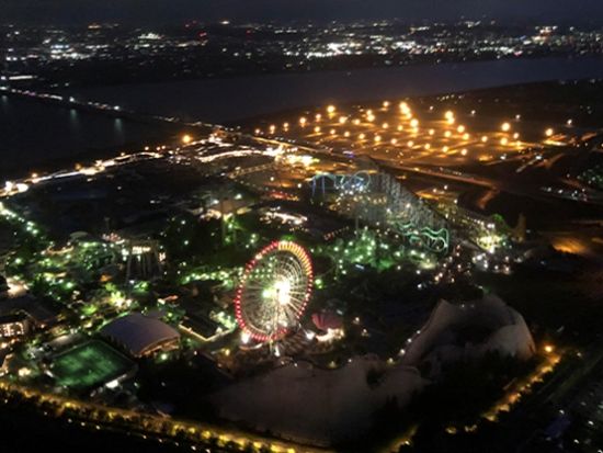 ヘリコプター遊覧　名古屋の街並みを見渡す空中散歩！時間に合わせて選べる4コース　ヘリコプター格納庫見学付き＜10～40分／貸切／名古屋市＞